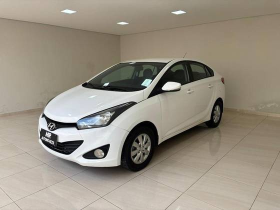 HYUNDAI HB20S 1.6 COMFORT PLUS 16V FLEX 4P AUTOMÁTICO HYUNDAI HB20S 1.6 COMFORT PLUS 16V FLEX 4P AUTOMÁTICO